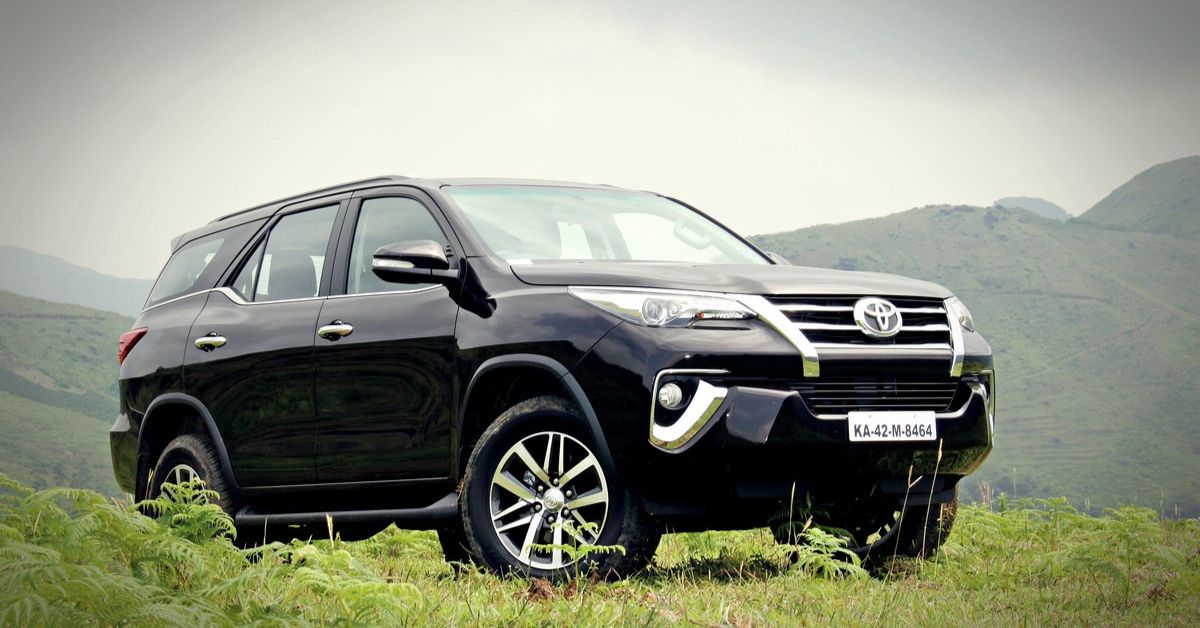 Toyota Fortuner SUV Record